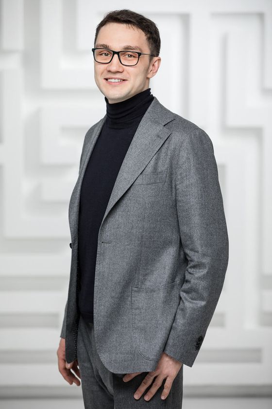 Greg Klumov